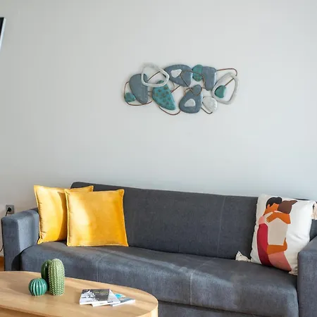 Apartment Houseloft Cityscape Bliss