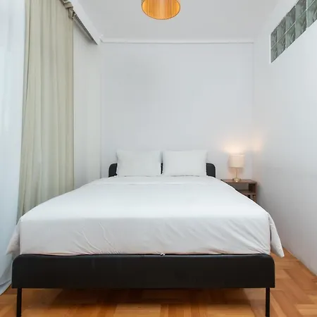 Houseloft Cityscape Bliss Apartment *